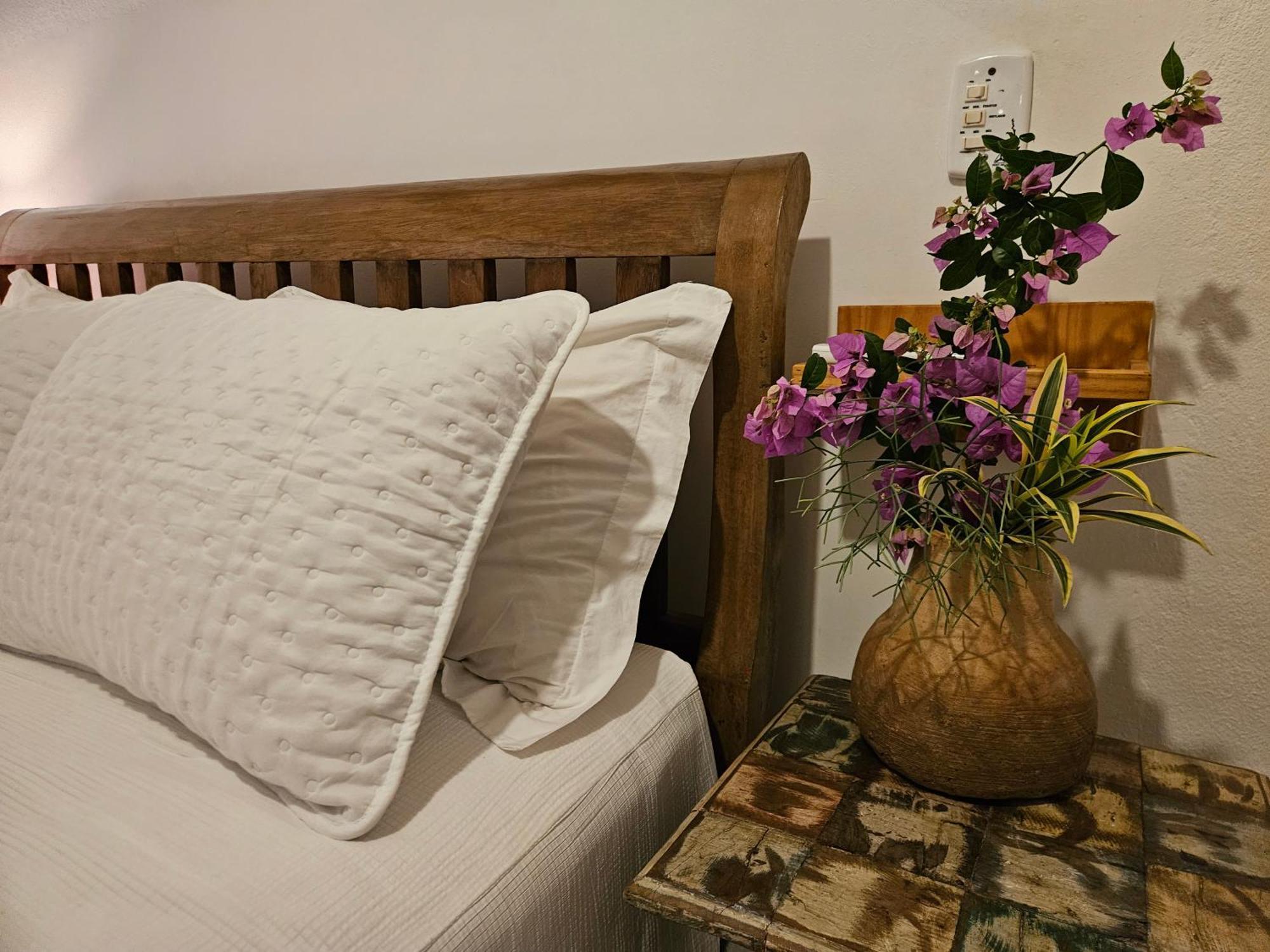 Casa Da Ro Bed and Breakfast Ilhabela Exteriör bild