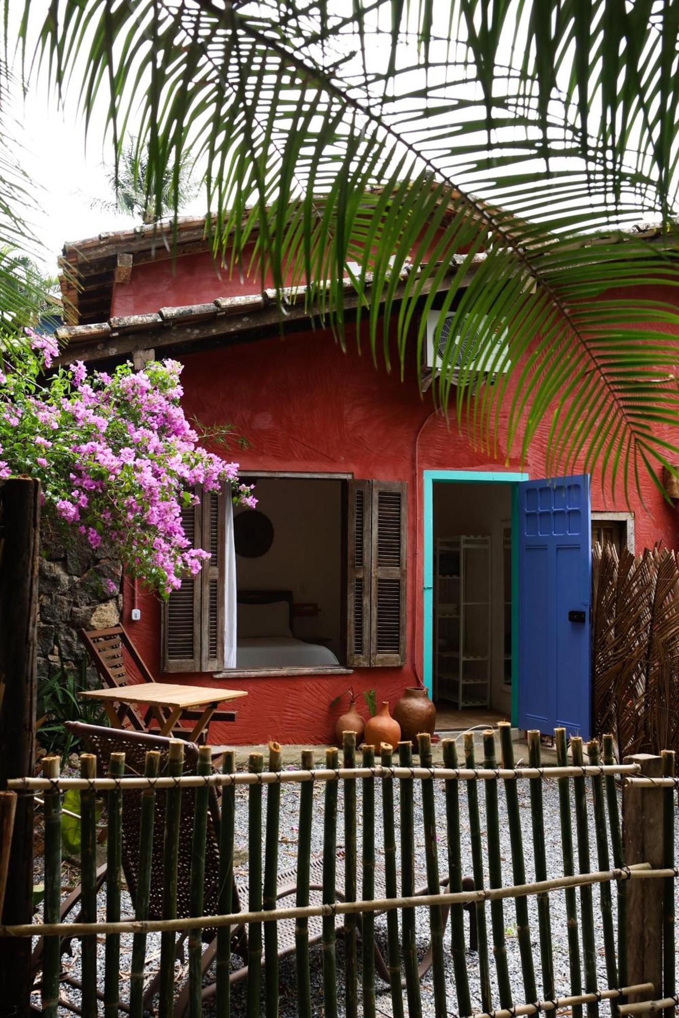 Casa Da Ro Bed and Breakfast Ilhabela Exteriör bild